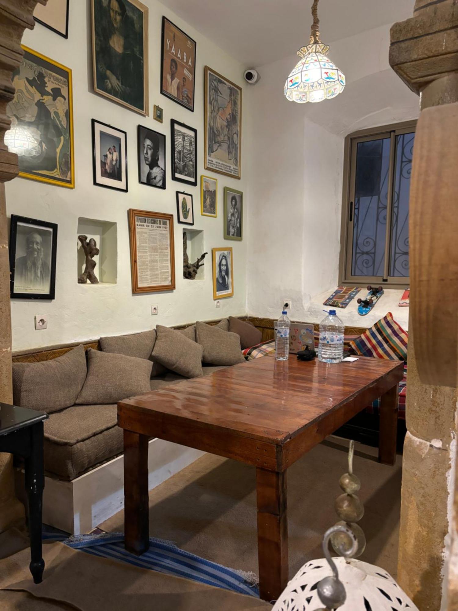 Atlantic Hostel Szavíra Kültér fotó