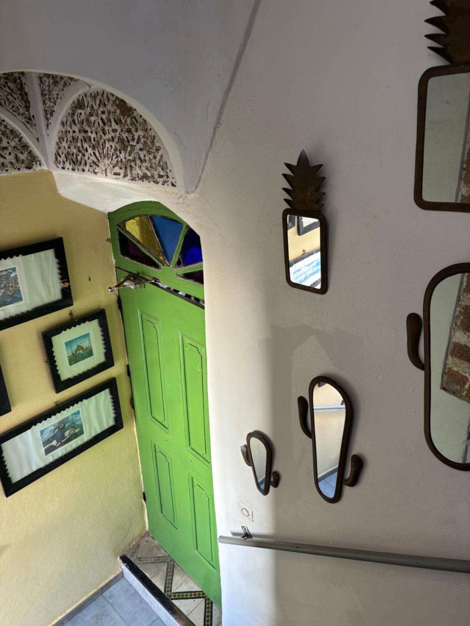 Atlantic Hostel Szavíra Kültér fotó